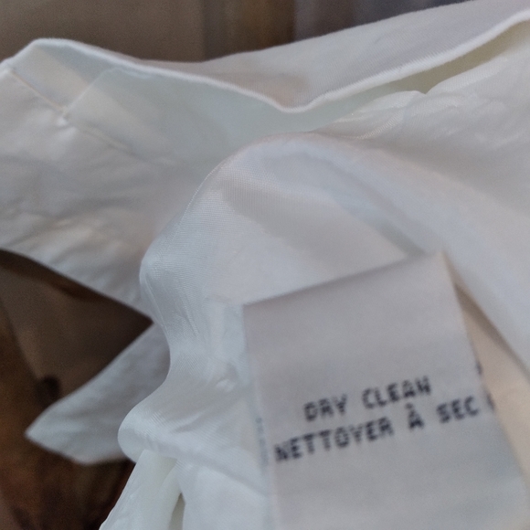 white w/ gold details utility style belted button up lined jacket - Picture 3 of 10